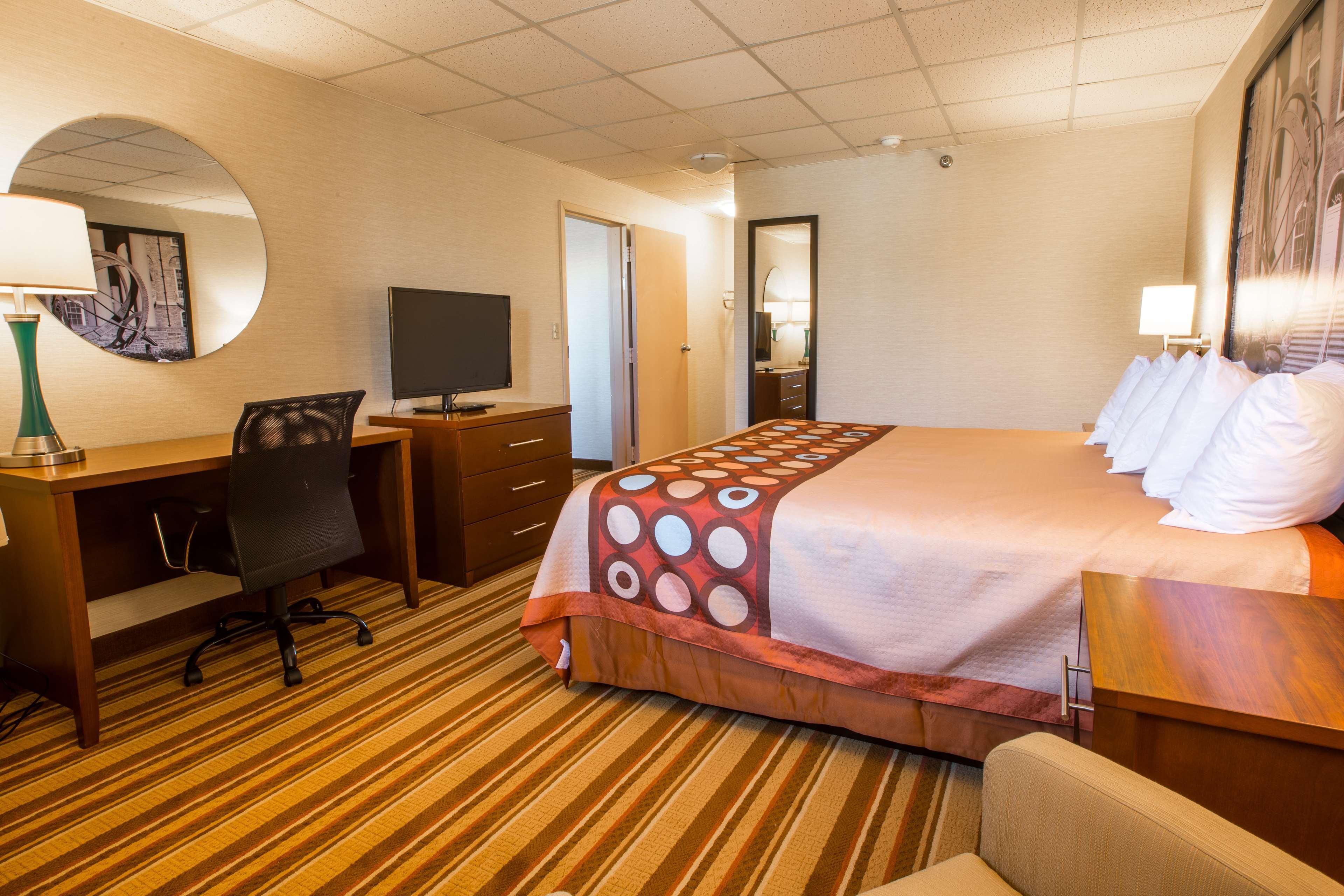 Super 8 By Wyndham 2*