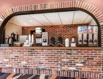 Super 8 By Wyndham Motel 2*